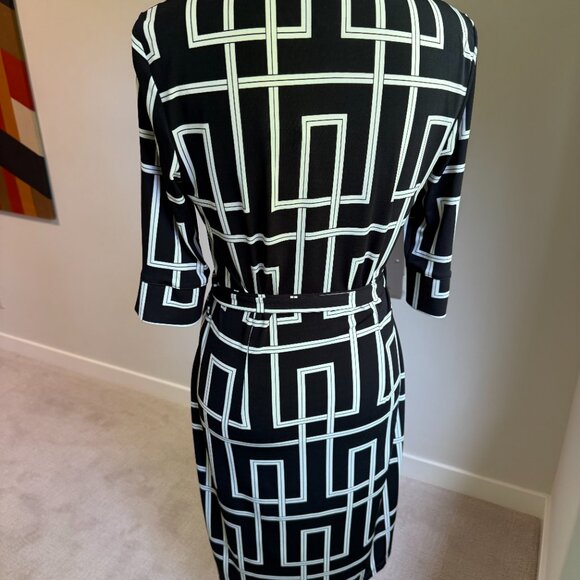 WHBM Black and White Geometric Button Down Matte Jersey Shirt Dress - Sz. 4 - Picture 6 of 16